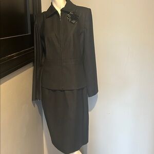 Amanda Smith business suit